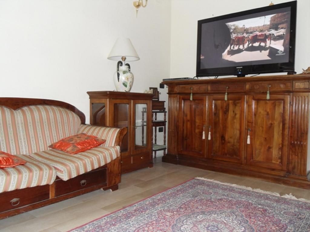 Hotel Ferrara Сан Бенедето дел Тронто Екстериор снимка